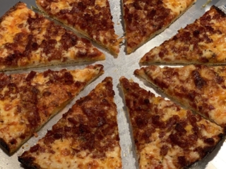Laced Crust Burnt Edges Linguica Bar Pizza Laced Crust Burnt Edges Linguica Bar Pizza