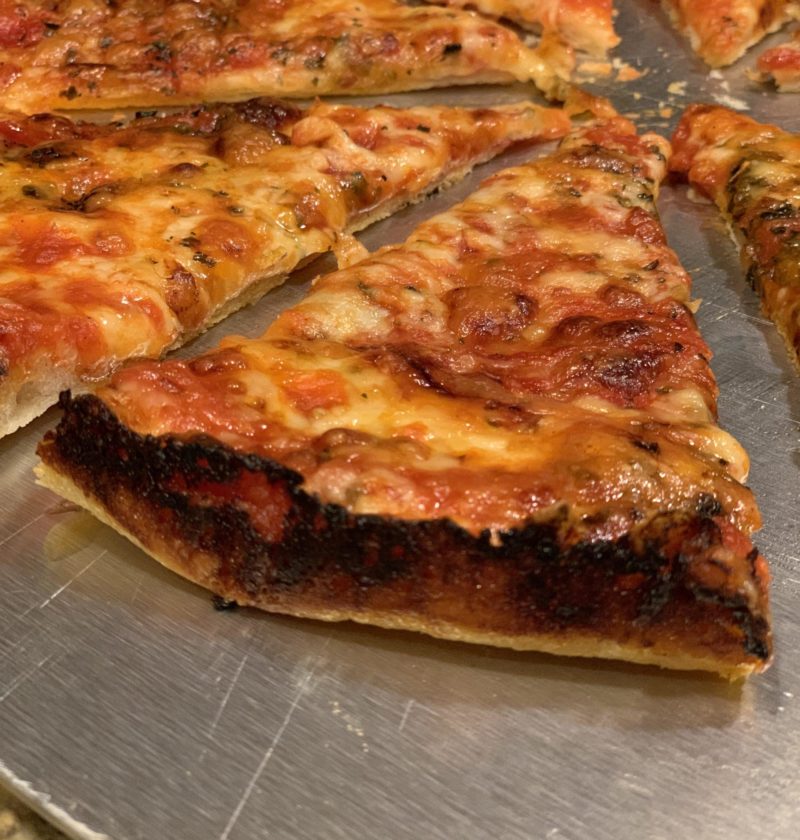 Laced Edges or Burnt Crust? Homemade Bar Pizza