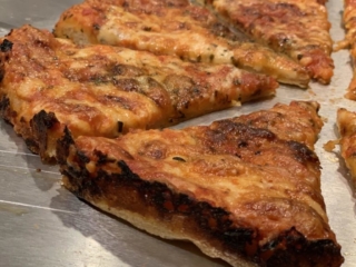 laced edge burnt crust plain cheese south shore bar pizza homemade
